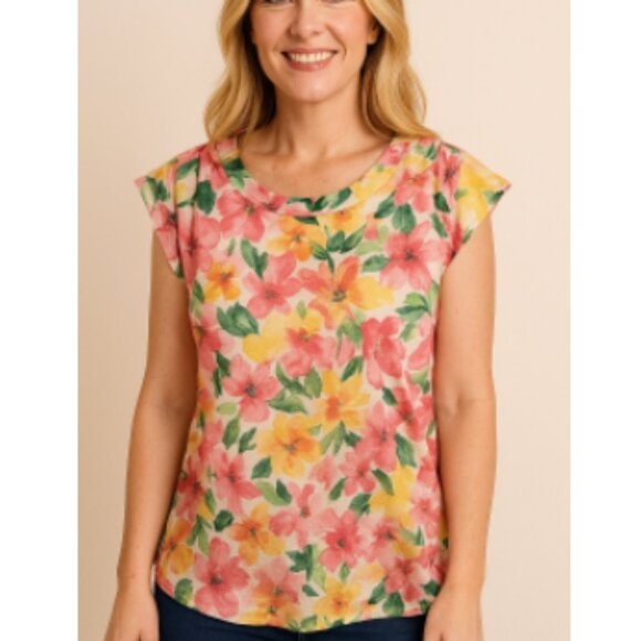 Haptics Women's Pink Floral Short Sleeve Pullover Blouse Top Size S - Picture 1 of 8